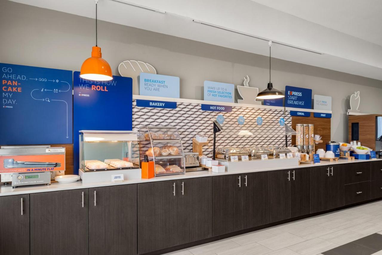 Holiday Inn Express & Suites Graham By Ihg Buitenkant foto